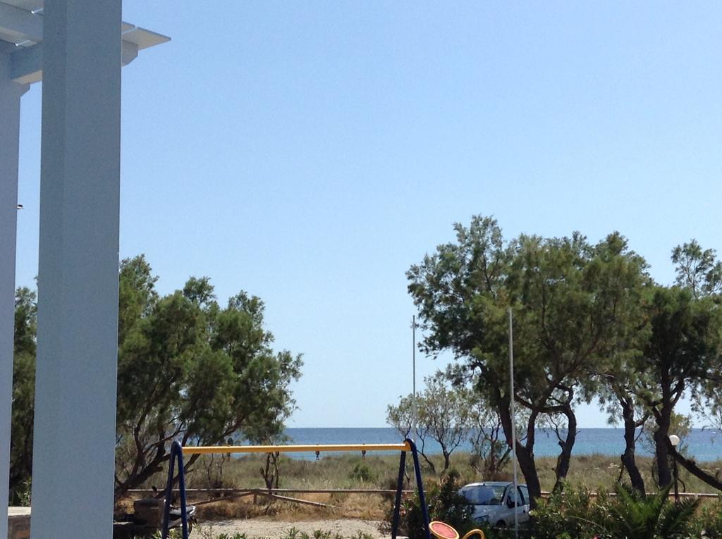 Nostos Beachfront Apartments & Studios Agios Ioannis  Zewnętrze zdjęcie